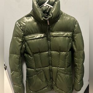 Add Down Shiny Green Goose Down Women's Puffer Coat
